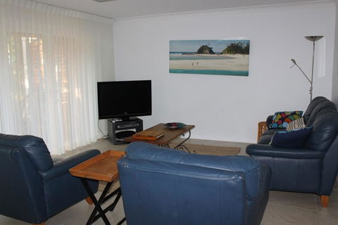 2/18-20 Kipling Street, Byron - Eastpoint - Accommodation Fremantle 3