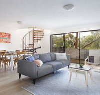 20 Booneroo - Walk To The Beach - Accommodation Fremantle