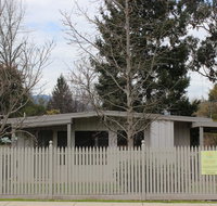 20 Toorak Rd Bright - Accommodation Fremantle