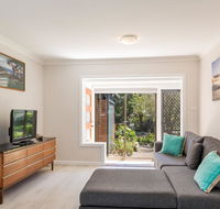 235 Mitchell Parade Mollymook - Accommodation Fremantle