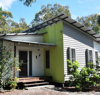 24 Esprit Drive - Beach home with open plan living and walking distance to beach - Accommodation Fremantle