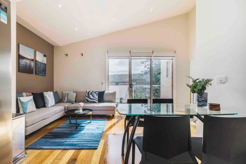 Coastal Escape, Townhouse Steps From The Sea - Accommodation Fremantle 0