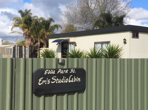 Cute Private Studio Flat With AIRCON! - Accommodation Fremantle 1