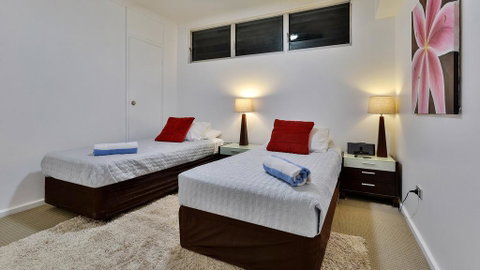 3 Bedroom Poinciana Lodge - Accommodation Fremantle 1
