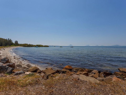 3 Curlew Avenue - Accommodation Fremantle 1
