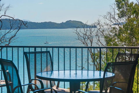 3 The Panorama Hamilton Island 2 Bedroom 2 Bathroom Ocean View Modern Apartment - Accommodation Fremantle 0
