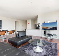 3-Bed Apartment with Parking Near Parks and Dining - Accommodation Fremantle