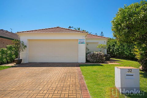 32 Beachside - Accommodation Fremantle 0