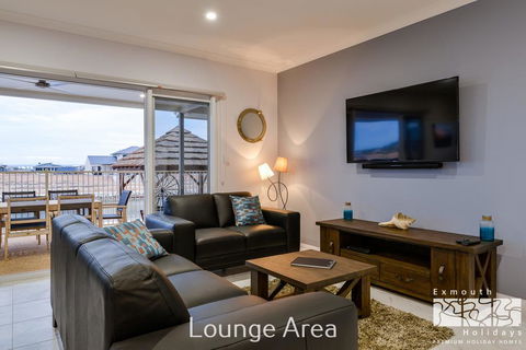 34 Madaffari Drive - Pool - Accommodation Fremantle 2