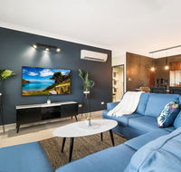 4 BEDROOM GARDENS ESCAPE - CHAMPAGNE STAYS Darwin - Accommodation Fremantle