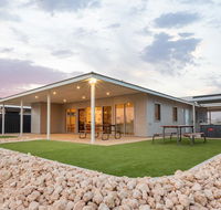 4 Corella Court - Brand New Magnificent Marina Home With Wi-Fi - Accommodation Fremantle