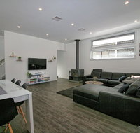 43B Twynam Street - The Falls on Twynam - Accommodation Fremantle