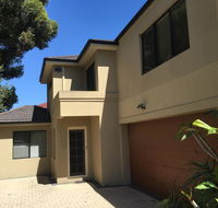 4x3 Townhouse in Rivervale - Accommodation Fremantle