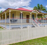 5 Bomburra Court - Rainbow Beach Ticks All The Boxes Pool Shed Fenced Yard Pet Friendly - Accommodation Fremantle