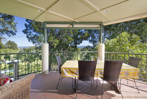 6 Avenal - Accommodation Fremantle 2