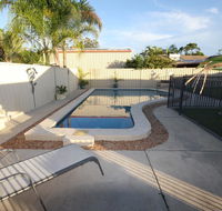 62 Tingira Close - Modern lowset home with swimming pool outdoor area ample parking. Pet friendly - Accommodation Fremantle