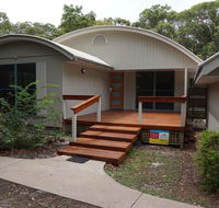 7 Belle Court - Rainbow Shores Huge Beach House Ducted Air Con Pets Welcome - Accommodation Fremantle