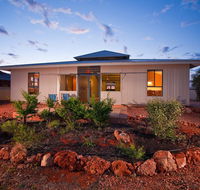 9 Skipjack Circle - Lovely Pet-Friendly Holiday Home with a Breezeway - Accommodation Fremantle