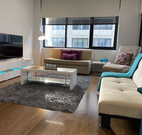 Realm Modern Executive Apartment 1BR Wine WiFi Secure Parking Canberra - Accommodation Fremantle