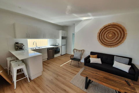 A Beach Getaway - Accommodation Fremantle 2