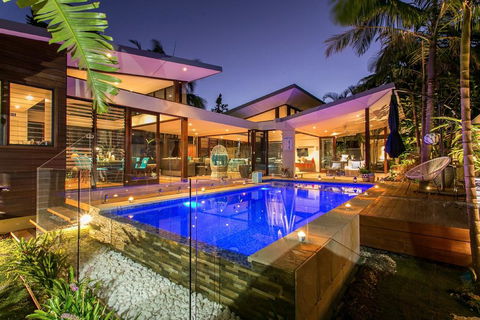 A PERFECT STAY - Amalfi Villa - Accommodation Fremantle 0