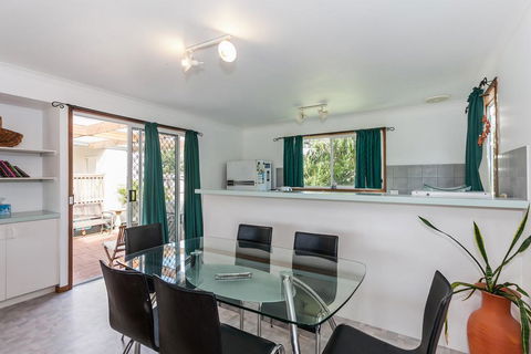 A River Bed Cottage - Accommodation Fremantle 2