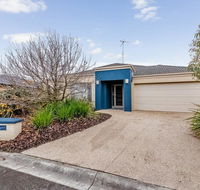 A TOUCH OF CLASS - PET FRIENDLY OUTSIDE ONLY - Accommodation Fremantle
