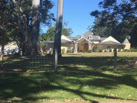 A Very French House - Accommodation Fremantle 0