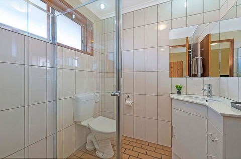 AAt 28 Goldsmith Motel - Accommodation Fremantle 1