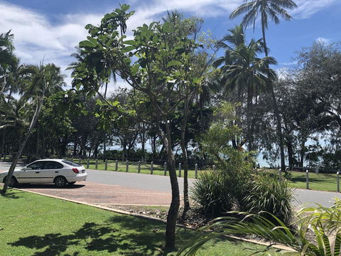 Absolute Beachfront - Accommodation Fremantle 3