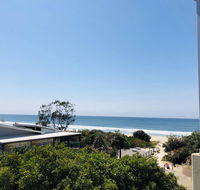 Absolute Beachfront - Cabarita Beach - Ocean Views - 3 Bed Apartment - Accommodation Fremantle