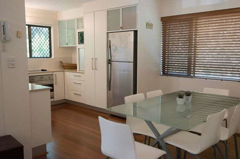 Absolute Beachfront - Mooloolaba - Accommodation Fremantle 1