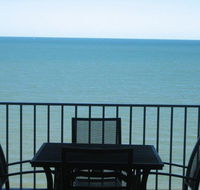 Absolute Beachfront with Million Dollar Views - Accommodation Fremantle