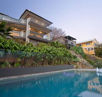Absolute Waterfront Lakehouse Fishing Point Waterfront Pool Jetty - Accommodation Fremantle