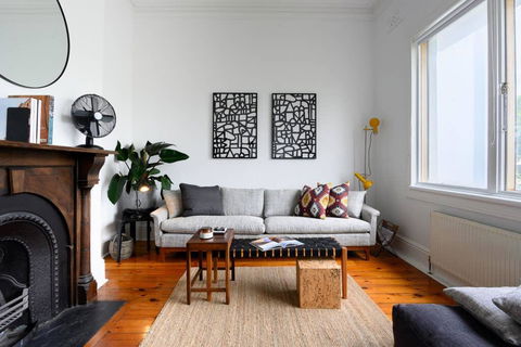ADDERLEY A Striking 1880s Remodeled Victorian - Accommodation Fremantle 2