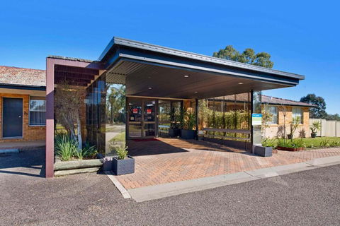 Econo Lodge Savannah Park Tamworth - Accommodation Fremantle 1