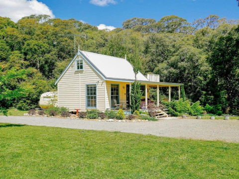 Eco Cottage Alpine Southern Highlands - Accommodation Fremantle 0