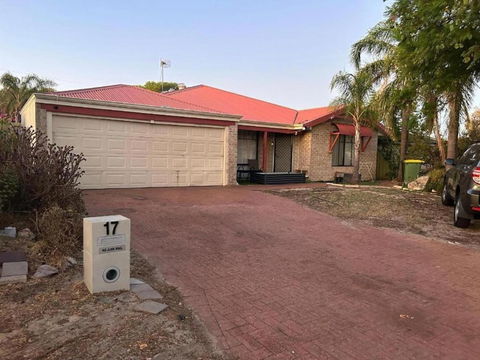 Double Room Share Bathroom And Kitchen - Accommodation Fremantle 0