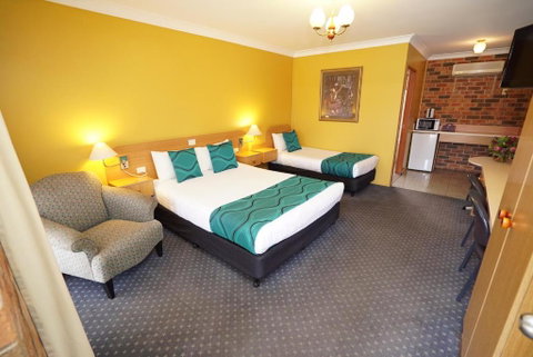 Exies Bagtown - Accommodation Fremantle 1