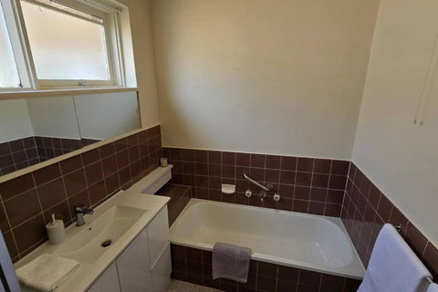 Elsternwick Easy Living - 2 Bedroom Sleeping 4 - Accommodation Fremantle 4