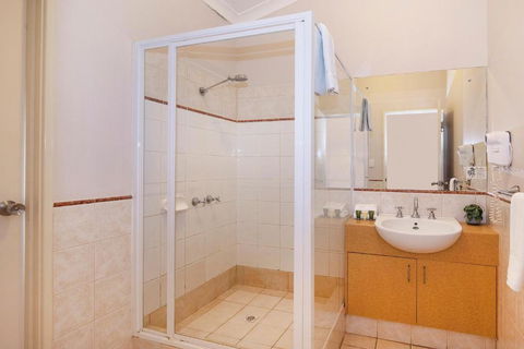 EM Apartments - Accommodation Fremantle 1