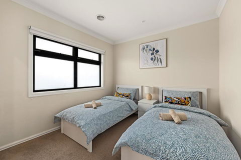 Entire Great Place Keysborough - Accommodation Fremantle 2