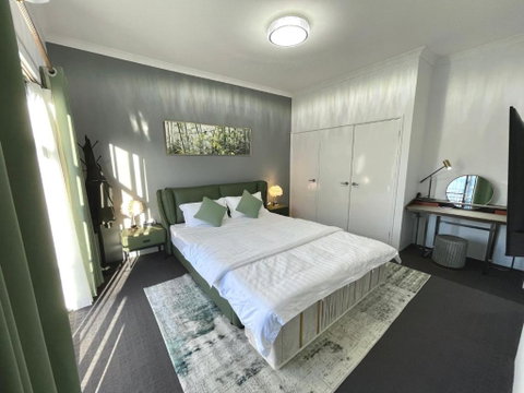 Equitice Spring Moonlight Villa - Accommodation Fremantle 4