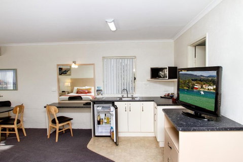 Fairway Motor Inn - Accommodation Fremantle 0