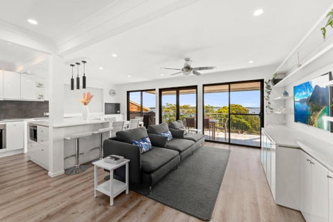 Family Retreat With Water Views At Corlette - Accommodation Fremantle 2