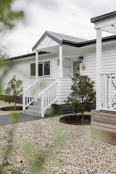 Facing The Sun 5 Min Walk To Beach & Sleeps 8 - Accommodation Fremantle 0