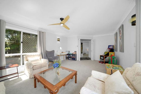 Family Escape Serene Oasis With Pool And AC - Accommodation Fremantle 4