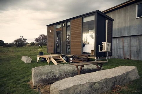 Farm Stay Tiny House By Tiny Away - Accommodation Fremantle 2