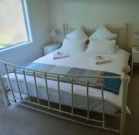 Farview Guest Accommodation - Accommodation Fremantle 3