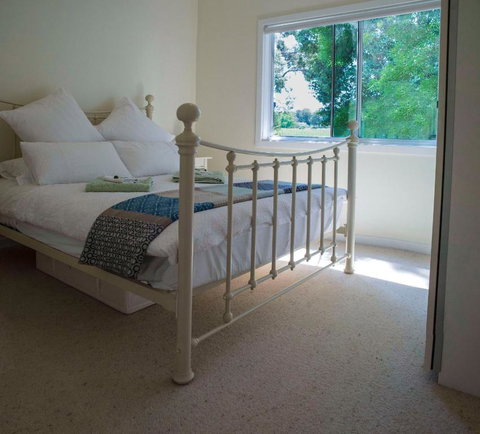Farview Guest Accommodation - Accommodation Fremantle 4